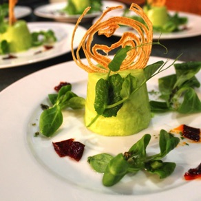 Pea mousse with onion crisps